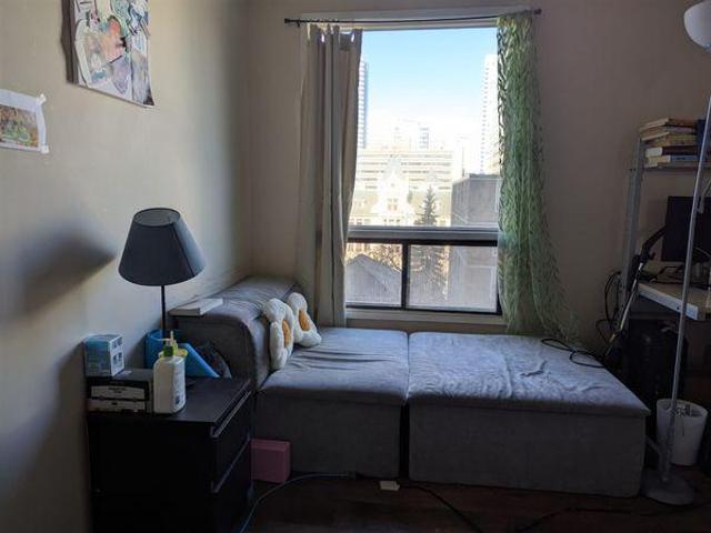 For Rent 1 Bedroom Shared Living/roommate Calgary AB DLS97421055
