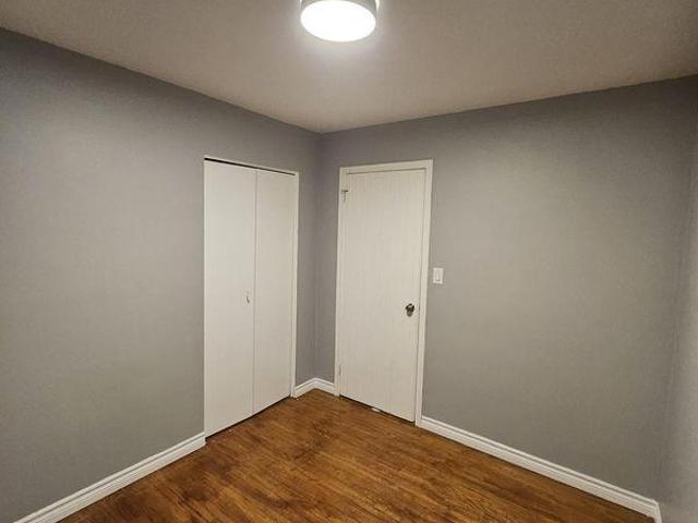 For Rent 1 Bedroom Shared Living/roommate Kitchener ON DLS97420262