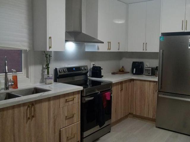 For Rent 1 Bedroom Shared Living/roommate Kitchener ON DS97419417