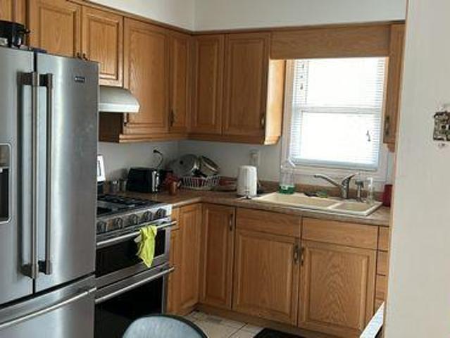 For Rent 1 Bedroom Shared Living/roommate London ON DLS97414434