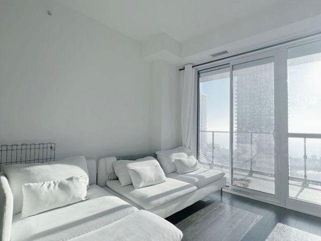 For Rent 1 Bedroom Shared Living/roommate Toronto ON DLS96647590