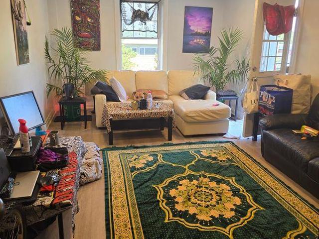 For Rent 1 Bedroom Shared Living/roommate Toronto ON DLS97418814