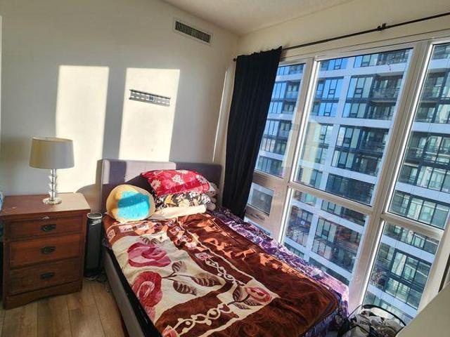 For Rent 1 Bedroom Shared Living/roommate Toronto ON DS96645232