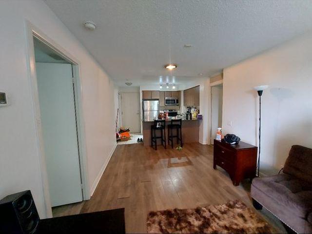 For Rent 1 Bedroom Shared Living/roommate Toronto ON DS96648315