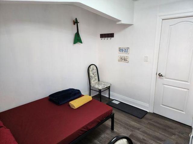 For Rent 1 Bedroom Shared Living/roommate Toronto ON DS96648892