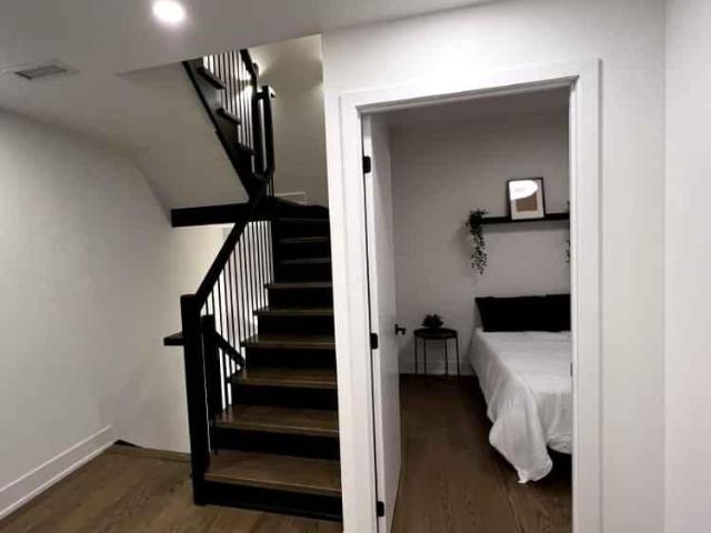 For Rent 1 Bedroom Shared Living/roommate Toronto Toronto DLS97673481