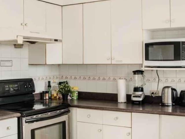 For Rent 1 Bedroom Shared Living/roommate Vancouver Vancouver DS97673336