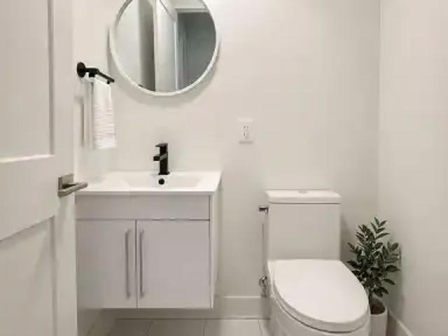 For Rent 1 Bedroom Townhouse Niagara Falls ON DS102794939