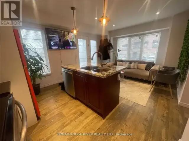 For Rent 1 Bedroom Townhouse Ajax ON DS104794743
