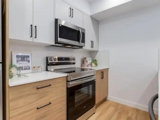 For Rent 1 Bedroom Townhouse Calgary AB DLS100974944