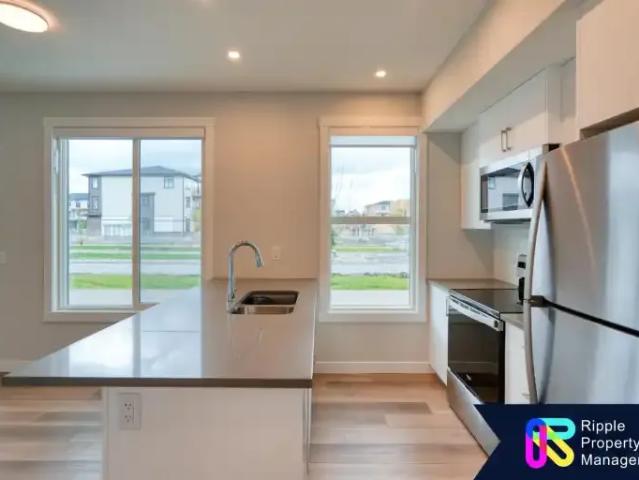 For Rent 1 Bedroom Townhouse Calgary AB DS103958721