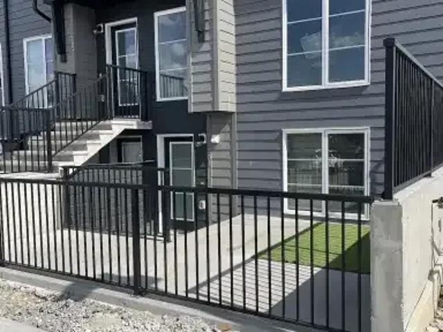 For Rent 1 Bedroom Townhouse Calgary AB DS105023187