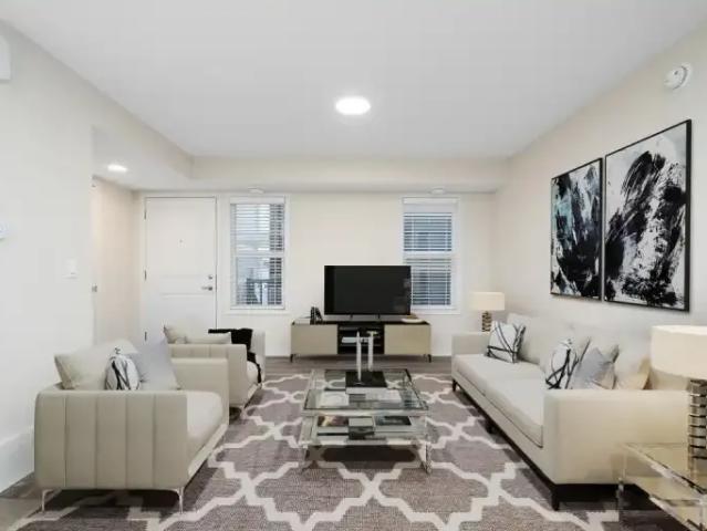 For Rent 1 Bedroom Townhouse Edmonton AB DS105071484