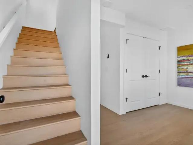 For Rent 1 Bedroom Townhouse Edmonton AB DS102846153