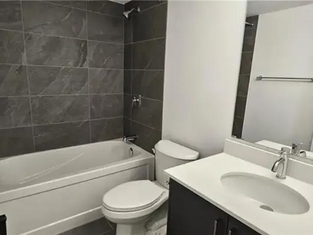 For Rent 1 Bedroom Townhouse Kitchener ON DLS102113842