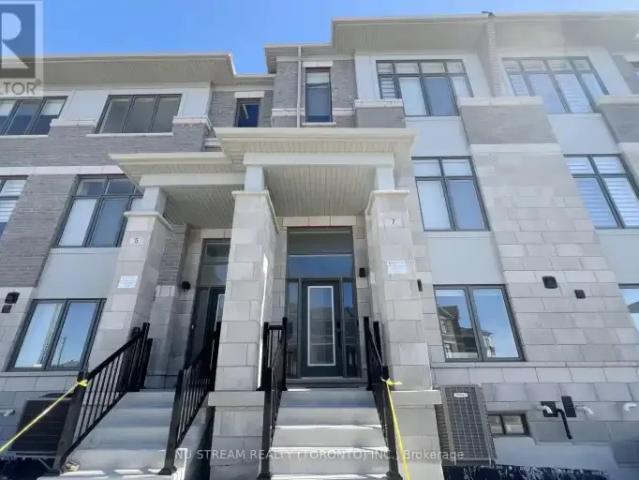 For Rent 1 Bedroom Townhouse Richmond Hill ON DS101400389