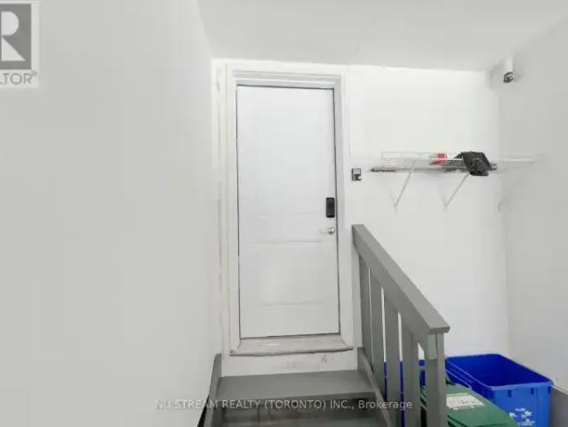 For Rent 1 Bedroom Townhouse Richmond Hill ON DS102915318