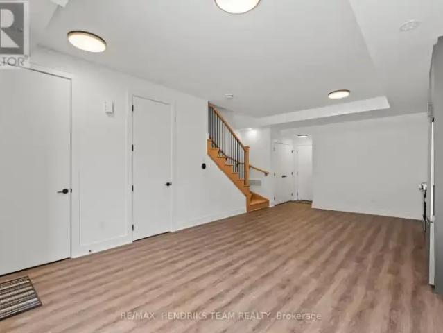 For Rent 1 Bedroom Townhouse St. Catharines ON DS101042926