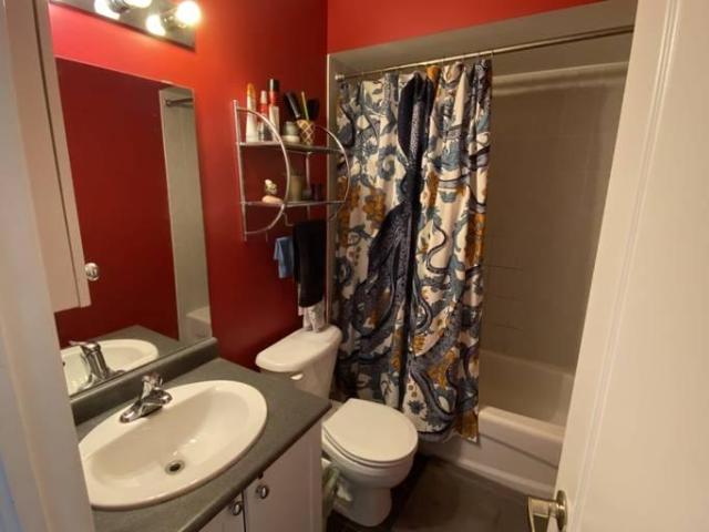 For Rent 1 Bedroom Townhouse Toronto ON DS104178085