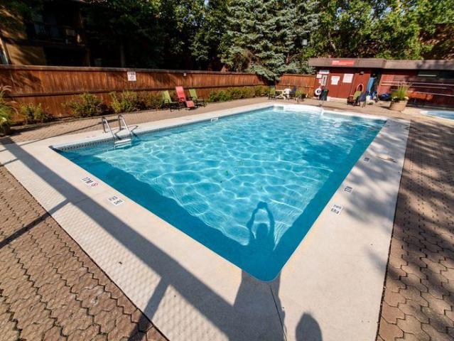 For Rent 1 Bedroom Townhouse Winnipeg MB DS96585672