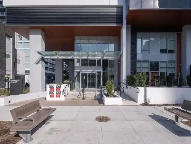 For Rent 1.5 Bedroom Condo Surrey BC DS103695166