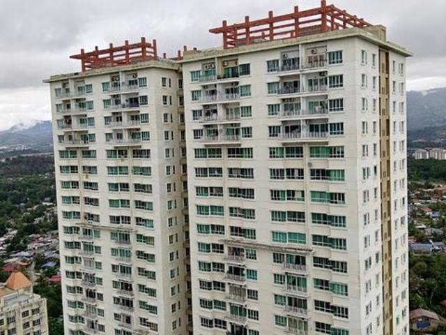 FOR RENT 1borneo condominiums CORNER UNIT 2ROOM 2BATH