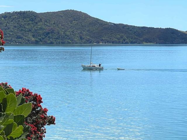 FOR RENT 247 One Tree Point Road, One Tree Point
