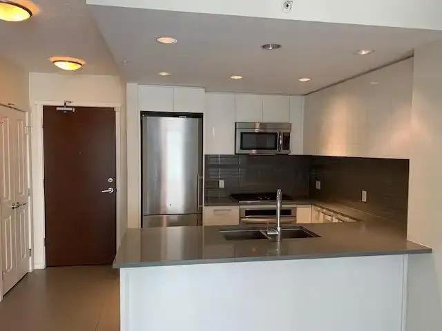For Rent 2 Bedroom Condo Coquitlam BC DLS102846955
