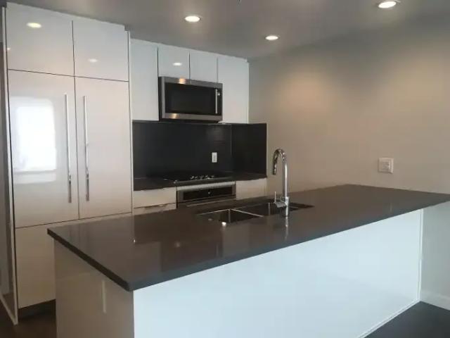 For Rent 2 Bedroom Condo Coquitlam BC DS103879493