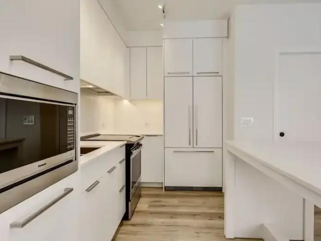 For Rent 2 Bedroom Condo Calgary AB DLS101948439