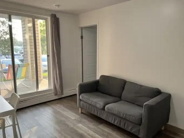 For Rent 2 Bedroom Condo Calgary AB DLS102518531