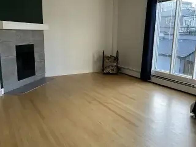 For Rent 2 Bedroom Condo Calgary AB DLS102847070