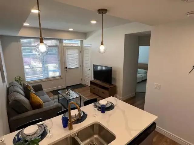 For Rent 2 Bedroom Condo Calgary AB DLS102018330