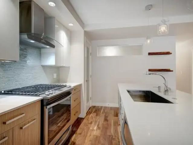For Rent 2 Bedroom Condo Calgary AB DLS102085760