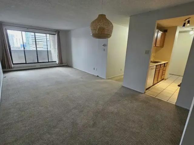 For Rent 2 Bedroom Condo Calgary AB DLS103090949
