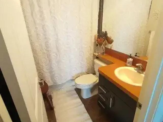 For Rent 2 Bedroom Condo Calgary AB DLS104888584