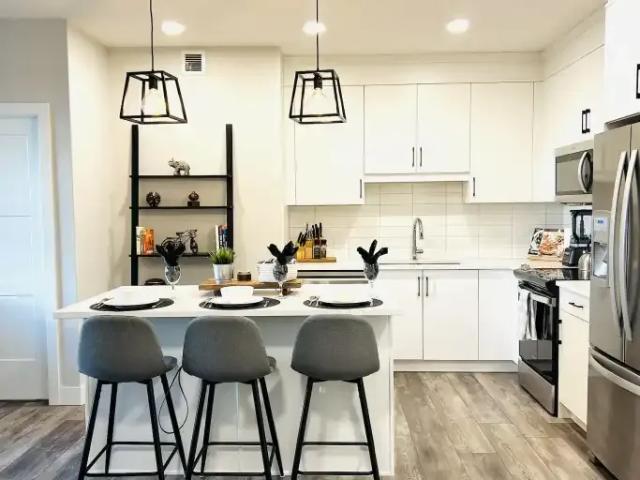 For Rent 2 Bedroom Condo Calgary AB DLS104956692