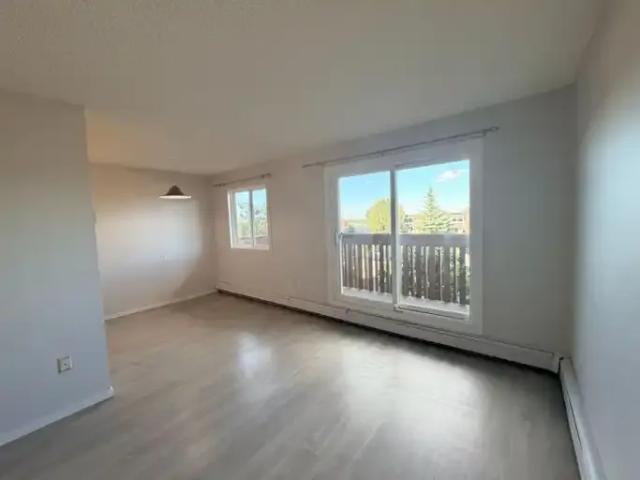 For Rent 2 Bedroom Condo Calgary AB DLS104957443