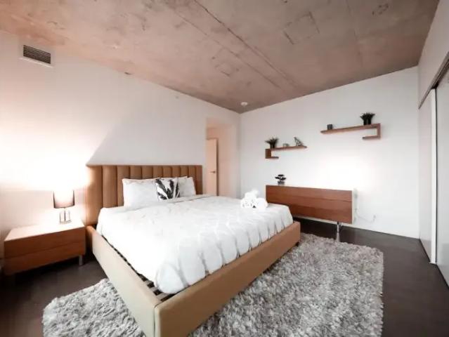 For Rent 2 Bedroom Condo Calgary AB DLS104106453