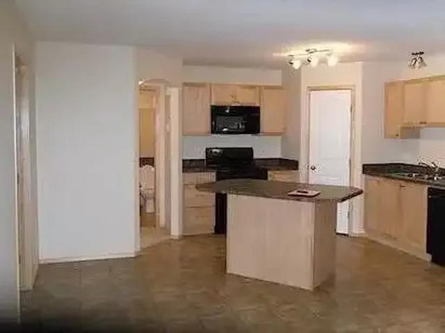 For Rent 2 Bedroom Condo Calgary AB DLS105100801