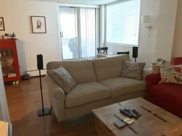 For Rent 2 Bedroom Condo Calgary AB DLS105185838