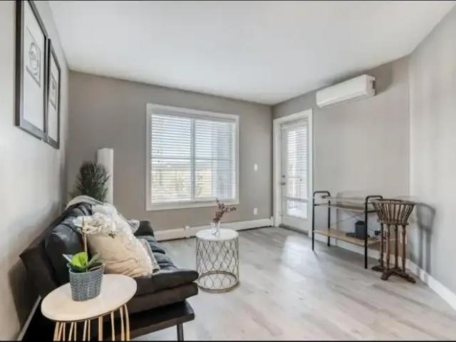 For Rent 2 Bedroom Condo Calgary AB DS100228394