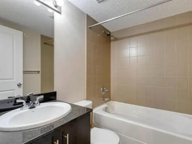 For Rent 2 Bedroom Condo Calgary AB DS100975273