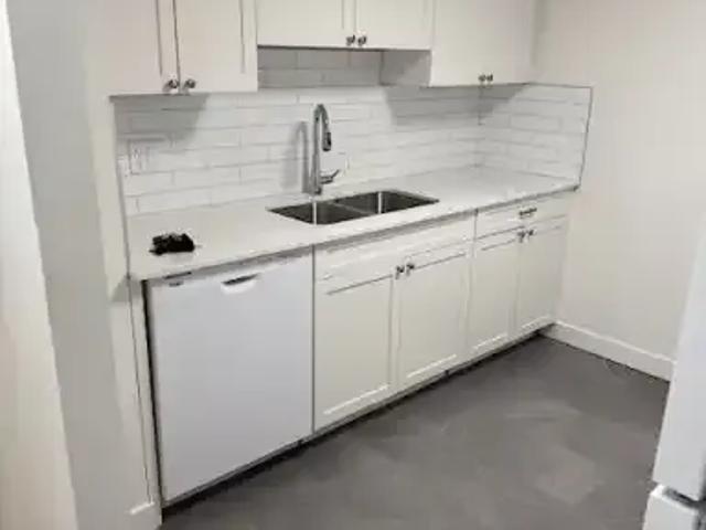 For Rent 2 Bedroom Condo Calgary AB DS101475402