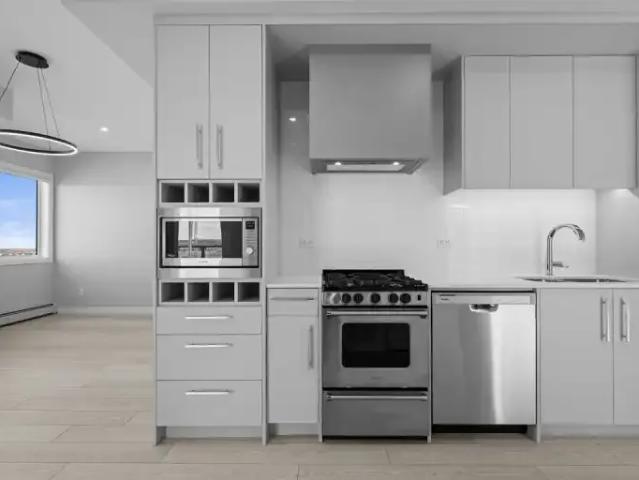 For Rent 2 Bedroom Condo Calgary AB DS102018485