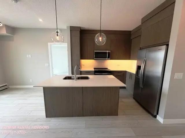 For Rent 2 Bedroom Condo Calgary AB DS102204103
