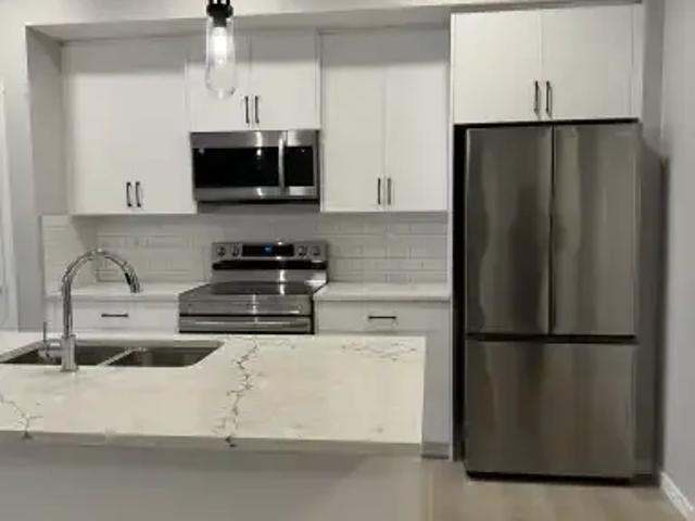 For Rent 2 Bedroom Condo Calgary AB DS102339092