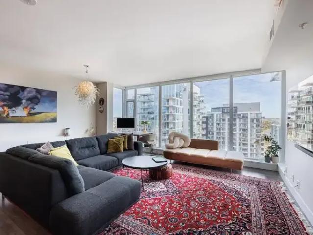 For Rent 2 Bedroom Condo Calgary AB DS102770905