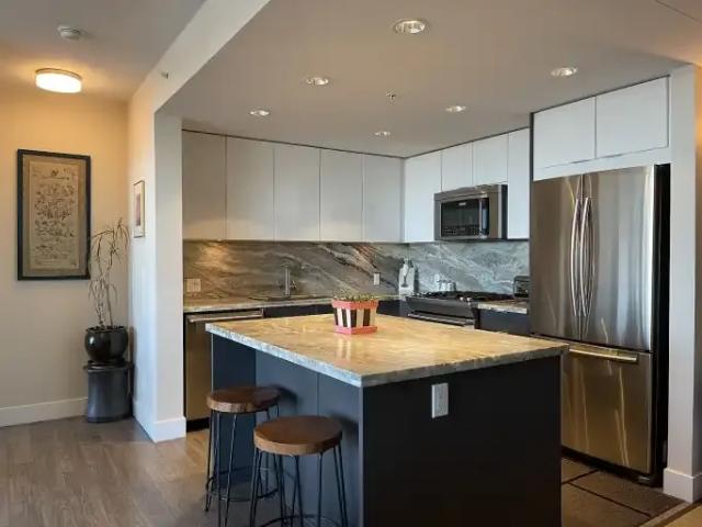 For Rent 2 Bedroom Condo Calgary AB DS102845699
