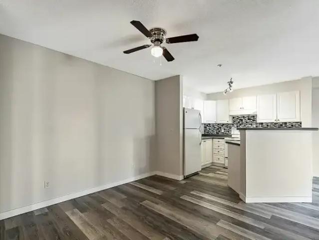 For Rent 2 Bedroom Condo Calgary AB DS102846183